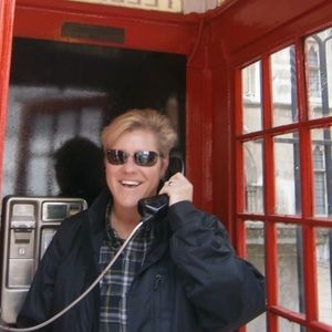 Meet your Posher, Candice